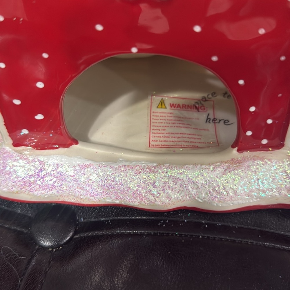 Blue Sky Clayworks Hello Kitty & Friends Red Christmas Gingerbread Candle House - Picture 10 of 14